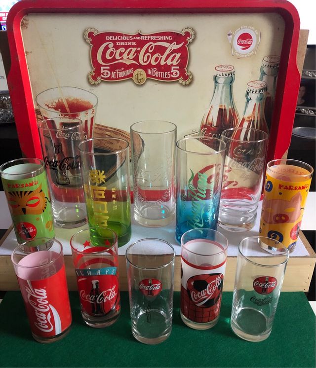 Coca Cola , colección de 120 vasos distintos.
