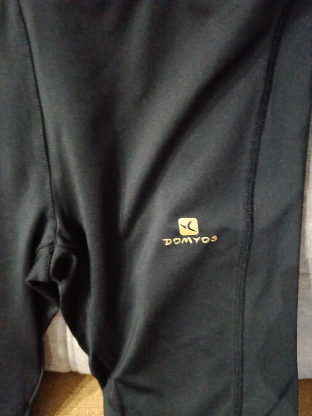 Conjunto deportivo Domyos