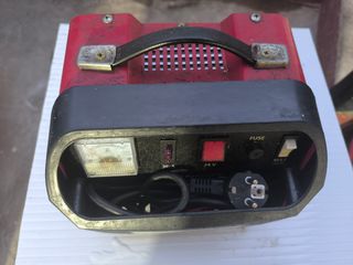 Cargador Batería 30A