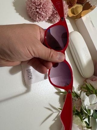 Occhiali Datch Rossi Nuovi con Custodia