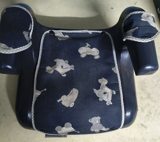 Banco de carro infantil