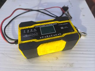 Cargador Batería Inteligente 12V/24V