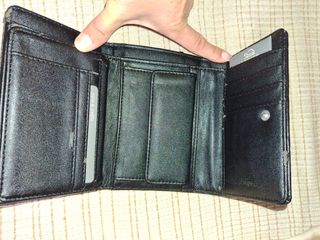 Portafoglio donna nero con fiore