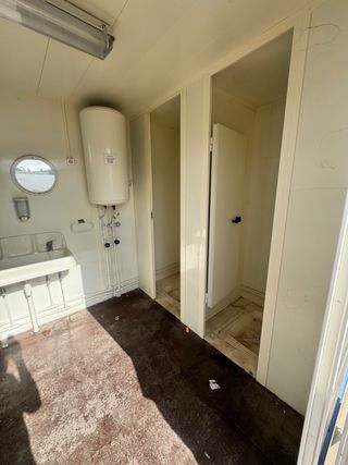 Módulos caseta baños 4m