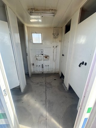 Módulo caseta BAÑOS 4m de largo