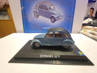 Citroën 2CV escala 1/43 con fascículo