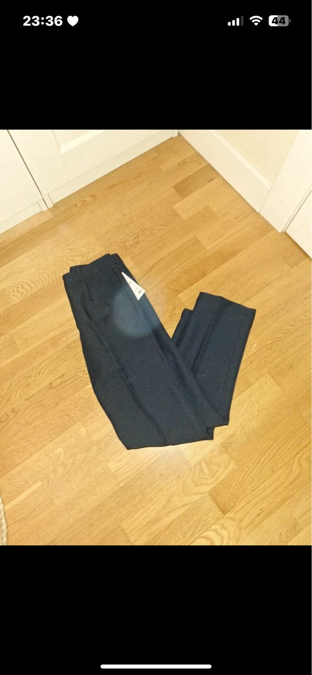 Pantalón de niño para el colegio