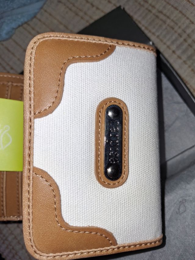 Portafoglio Carpisa bianco e cuoio