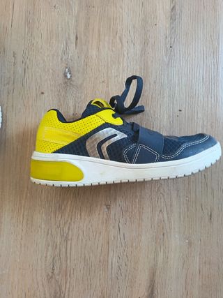 Zapatillas Geox niño luces