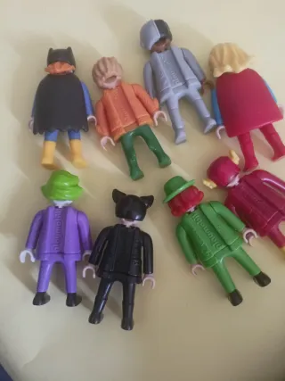 Muñecos Playmobil DC Comics
Huevo Kinder sorpresa