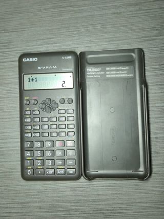 Calculadora Casio fx-82MS