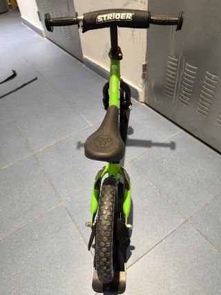 Bici de equilibrio Strider para nieve