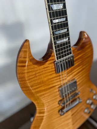 Gibson SG High Performance II — 2018 — Mojave Fade