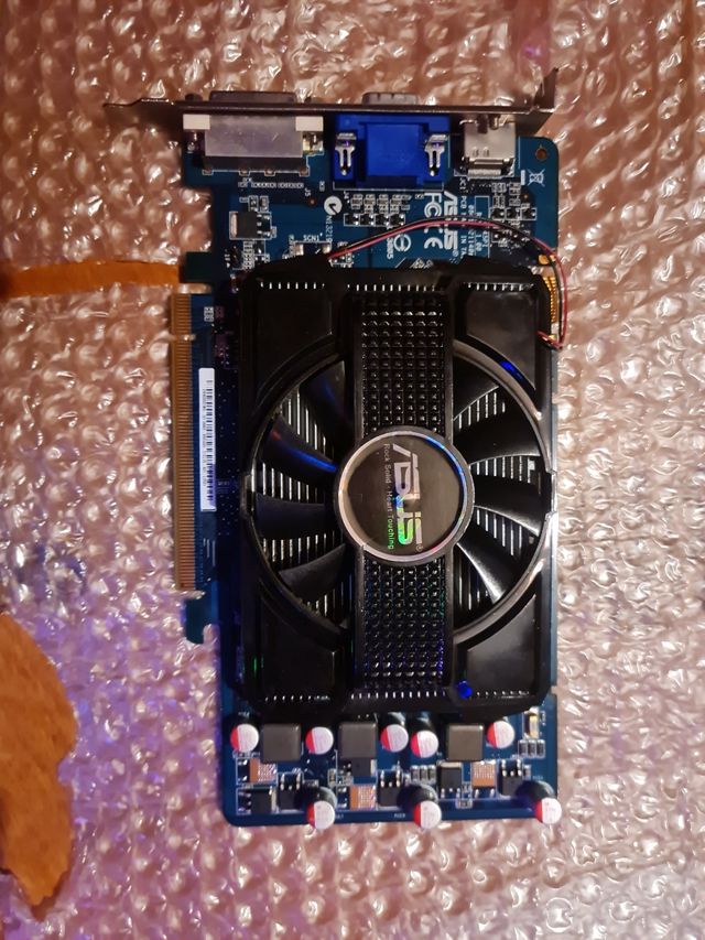 Tarjeta gráfica ASUS GeForce 9600 GT 512MB – Retro