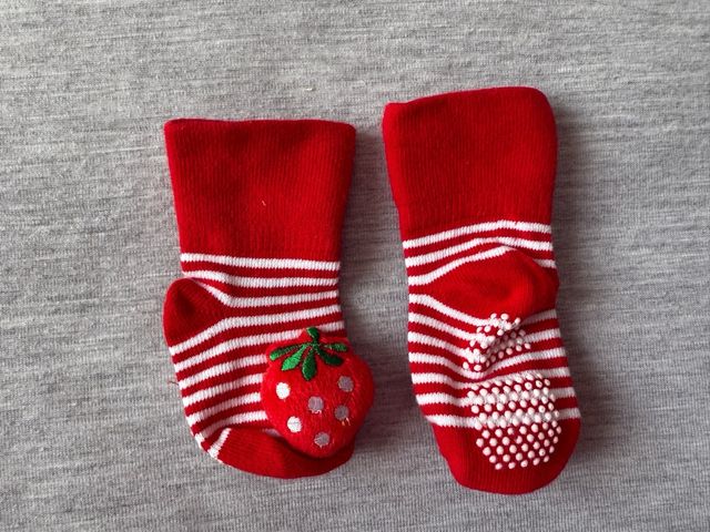 calzini antiscivolo rossi per bambini