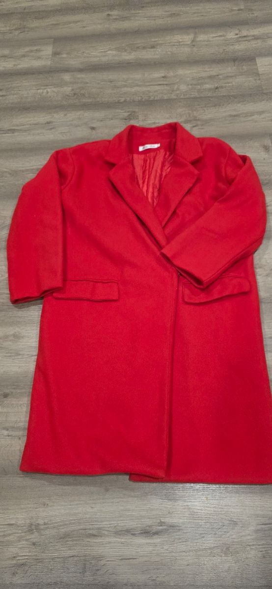 Abrigo rojo