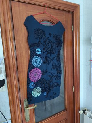 Vestido Desigual azul estampado
