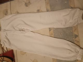 Pantalón de chándal negro y blanco roto minnie