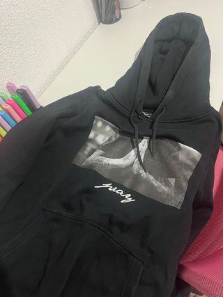 Sudadera Negra Pray con Estampado