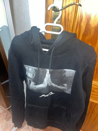 Sudadera Negra Pray con Estampado