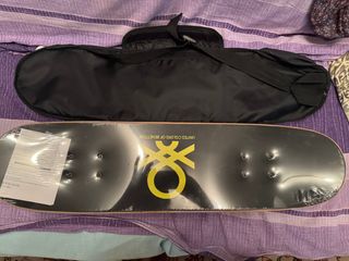 Skateboard Benetton con accessori protettivi