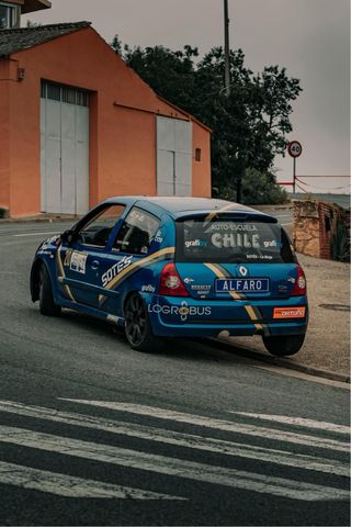 Renault Clio sport rally