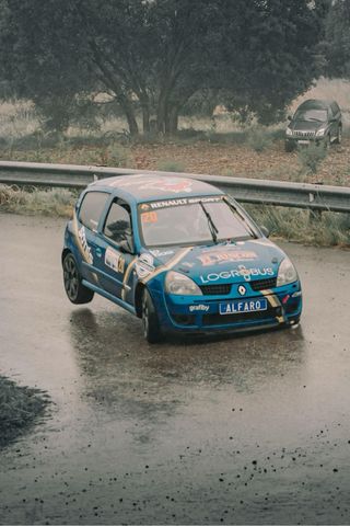 Renault Clio sport rally