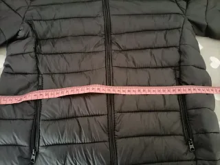 Cazadora acolchada negra talla S