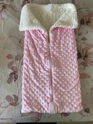Saco bebé invierno pelo rosa