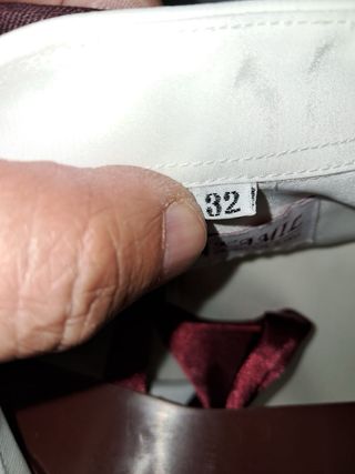 Traje de comunión blanco y dorado para niño