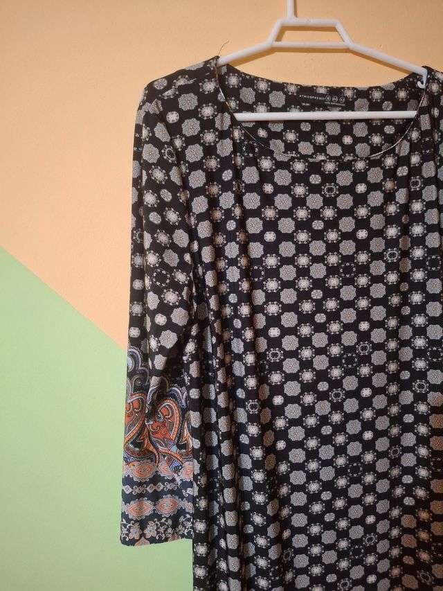 Vestido estampado mujer .