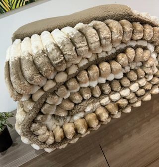 Colcha Casal Pelo Borrego 240x260, Bege e pérola
