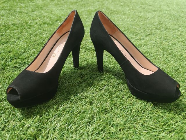 Zapatos Unisa Talla 38 Negros