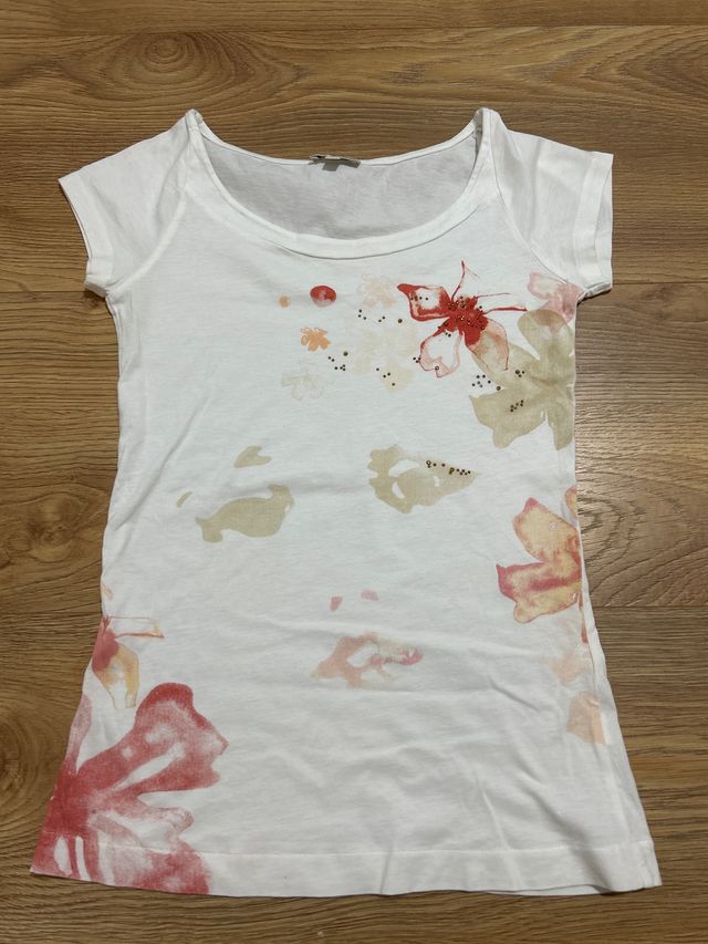 Camiseta Massimo Dutti floral blanca