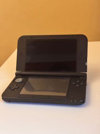 Nintendo 3DS XL Azul + 3 juegos