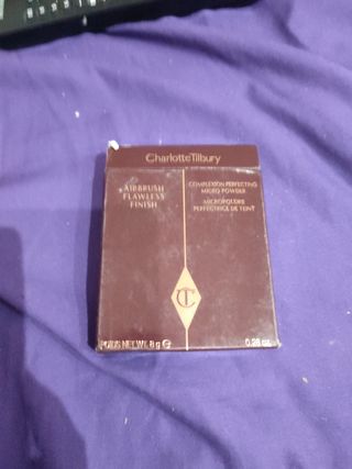 Polvos Charlotte Tilbury Dorados