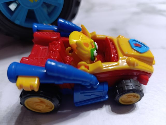 Pack N°9 Vehículos Superthings.