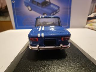 Renault 8 1964 escala 1/43 + fascículo