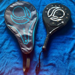 Raqueta de pádel Artengo con funda