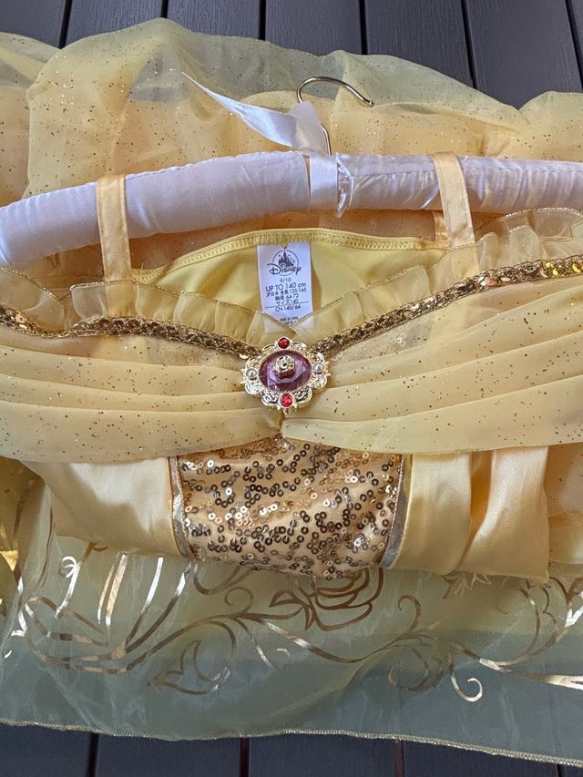 Disfraz Bella Princesa Nuevo. Talla 9-10 años.