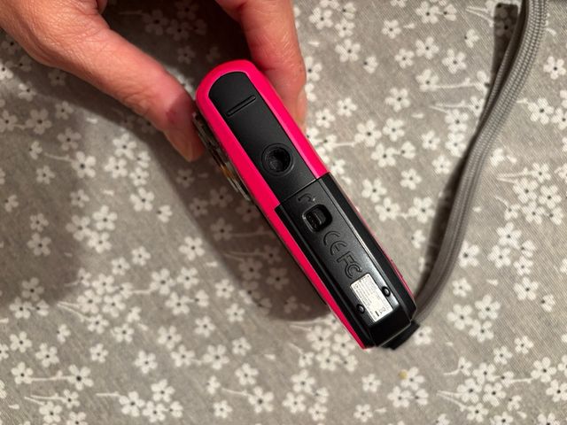 Cámara fotos Digital Polaroid iF045. waterproof.