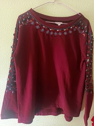 Jersey pedrería bordado