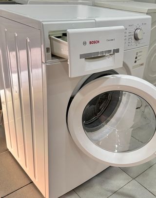 Lavadora Bosch de carga frontal de 8 kilos 