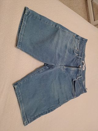 Pantalón vaquero corto azul