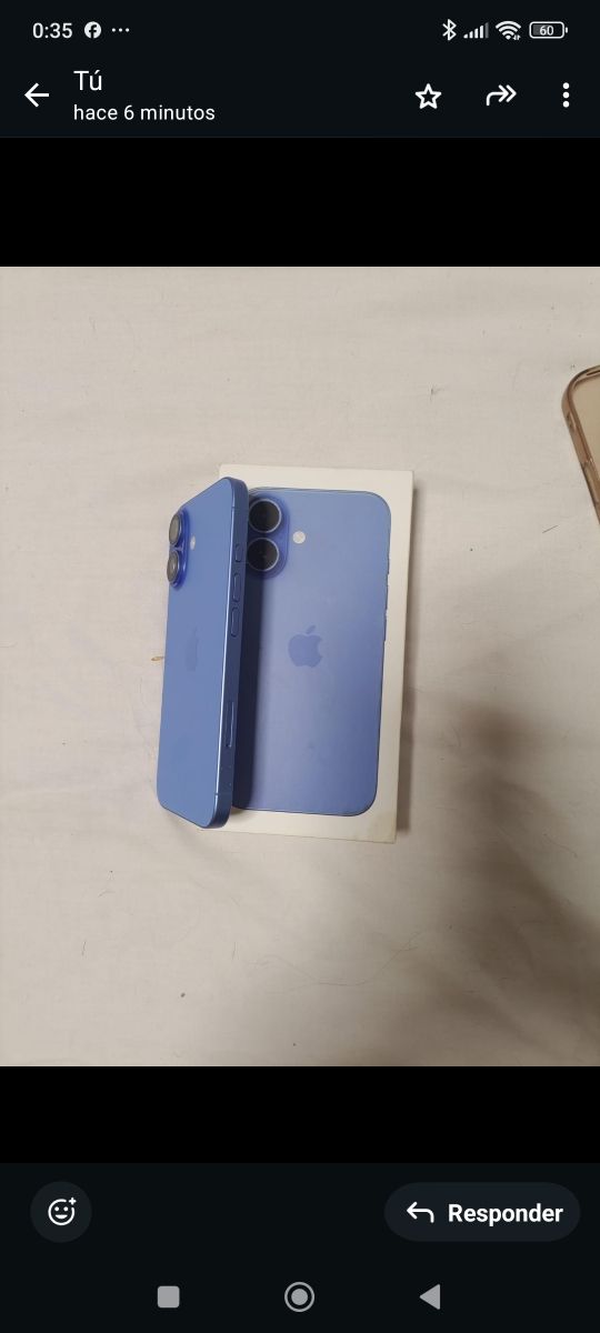 iPhone 16 Azul
