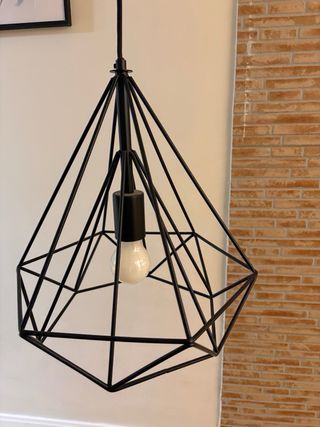 Lámpara de techo negra geométrica