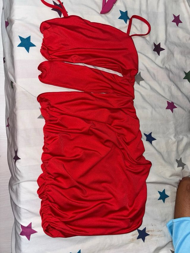 Vestido rojo ajustado con fruncidos Talla S