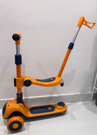 Patinete infantil naranja