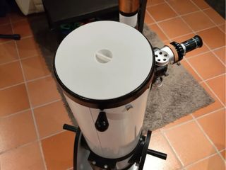 Skywatcher N200/1200