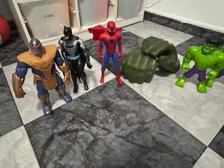 Muñecos Marvel
